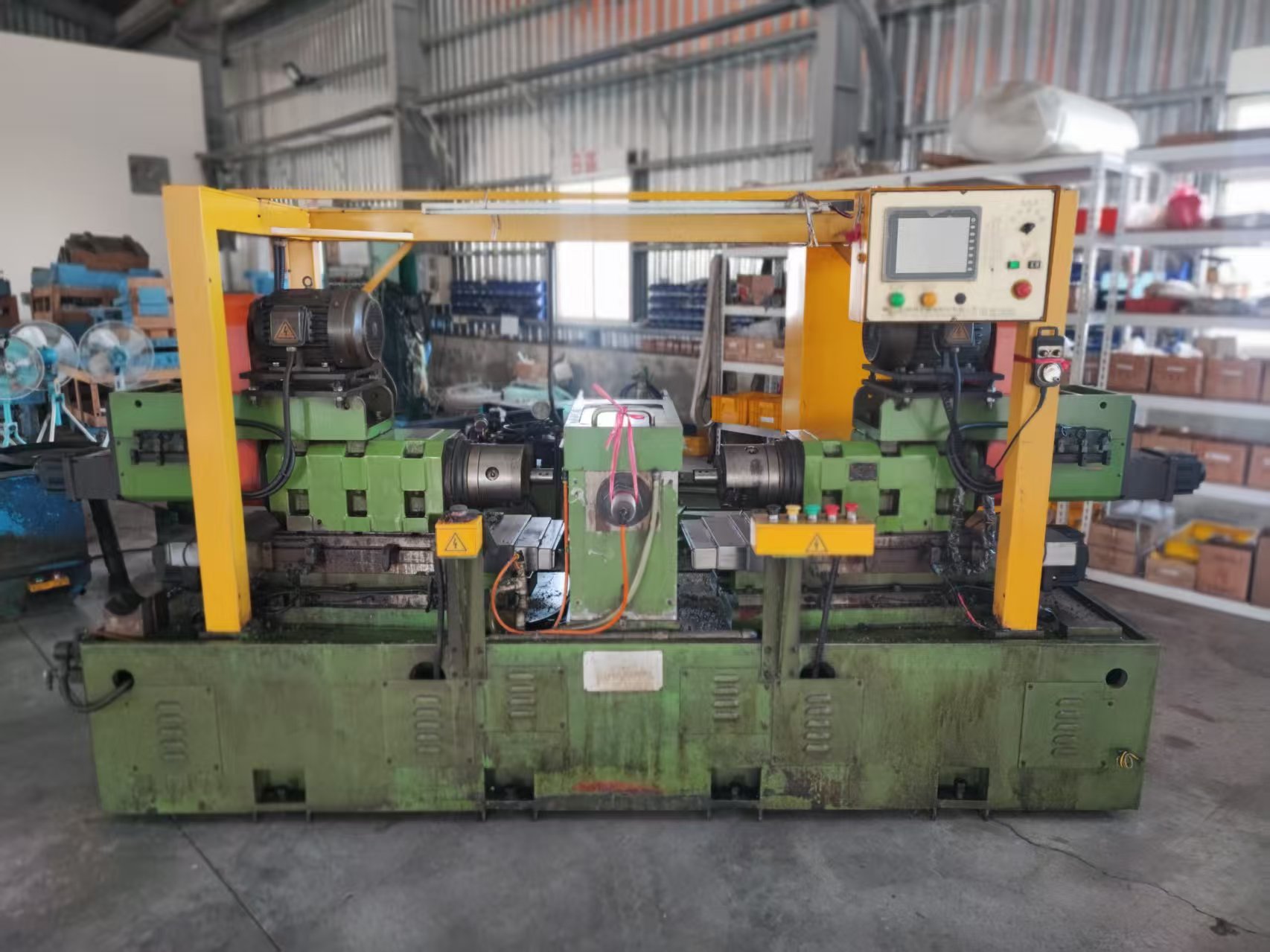 鈺麒牌二軸展刀專用機整修