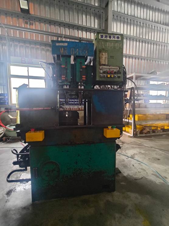 東喬牌二軸滑座式鑽孔攻牙專用機